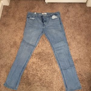 basic hollister skinny jeans